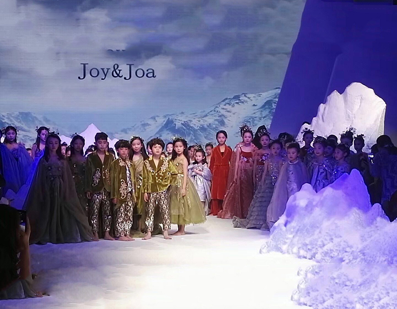 2018上海时装周中国高端儿童高端礼服Joy &joa大秀