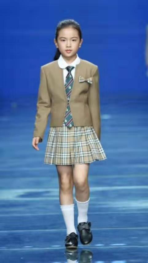 大连模特学校